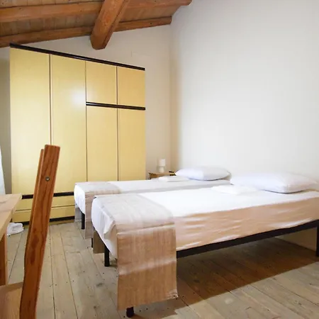 La Casa Nel Borgo. 샌피에트로인카살리